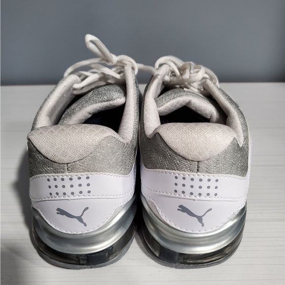 PUMA Women’s Sneakers Gray and White, Size 9 - Picture 4 of 6